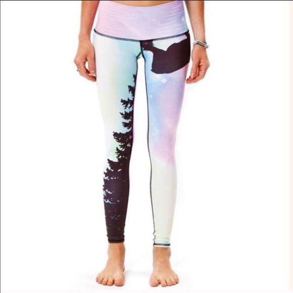 TEEKI Limited Edition Northern Lights ✨ - Picture 5 of 10